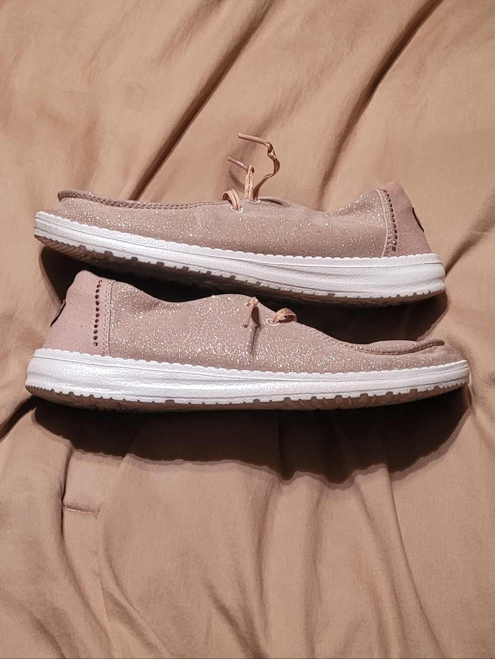 Hey Dude Women's Shoes Size 10 - Picture 2 of 8
